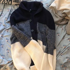 Gap Sweater